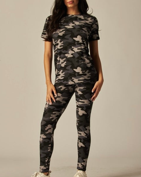 Camo T-Shirt & Legging Set