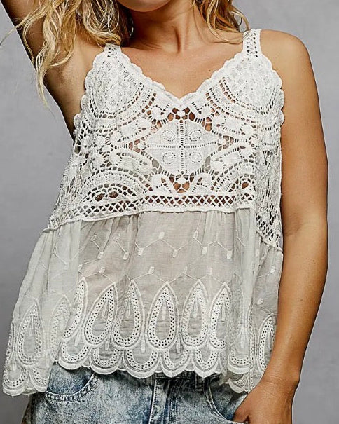 V-Neck Crochet Detail Tank - 2//Colors – Bella Blue Boutique