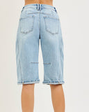 Stretchy Barrel Shorts - Light Wash